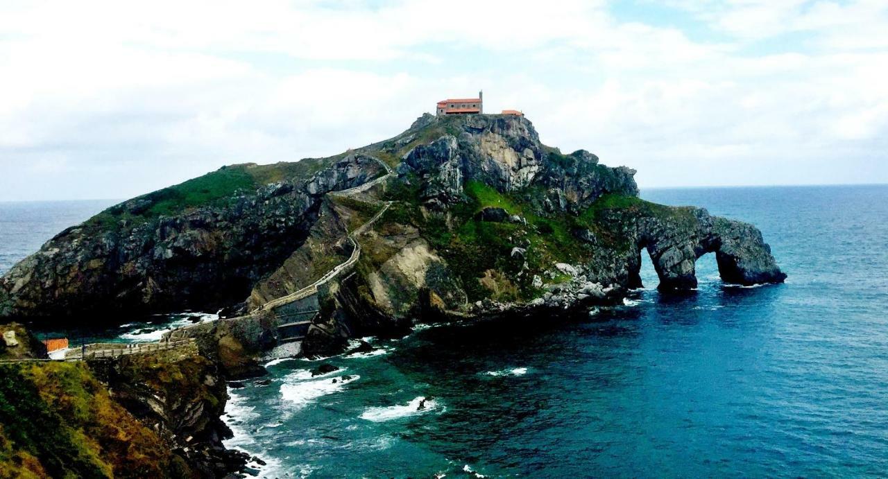 Bermeo Y Urdaibai - Parking-Ascensor - Wifi - Tranquilo Apartment Exterior photo